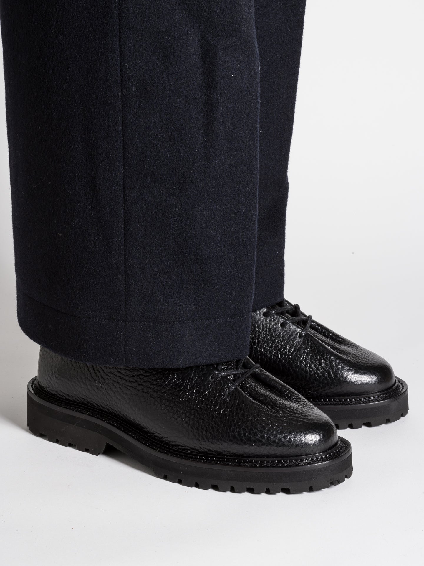 EDOUARD LUG BOLD BLACK Jacques Solovire Paris EDOUARD LUG BOLD BLACK Jacques Solovire Paris