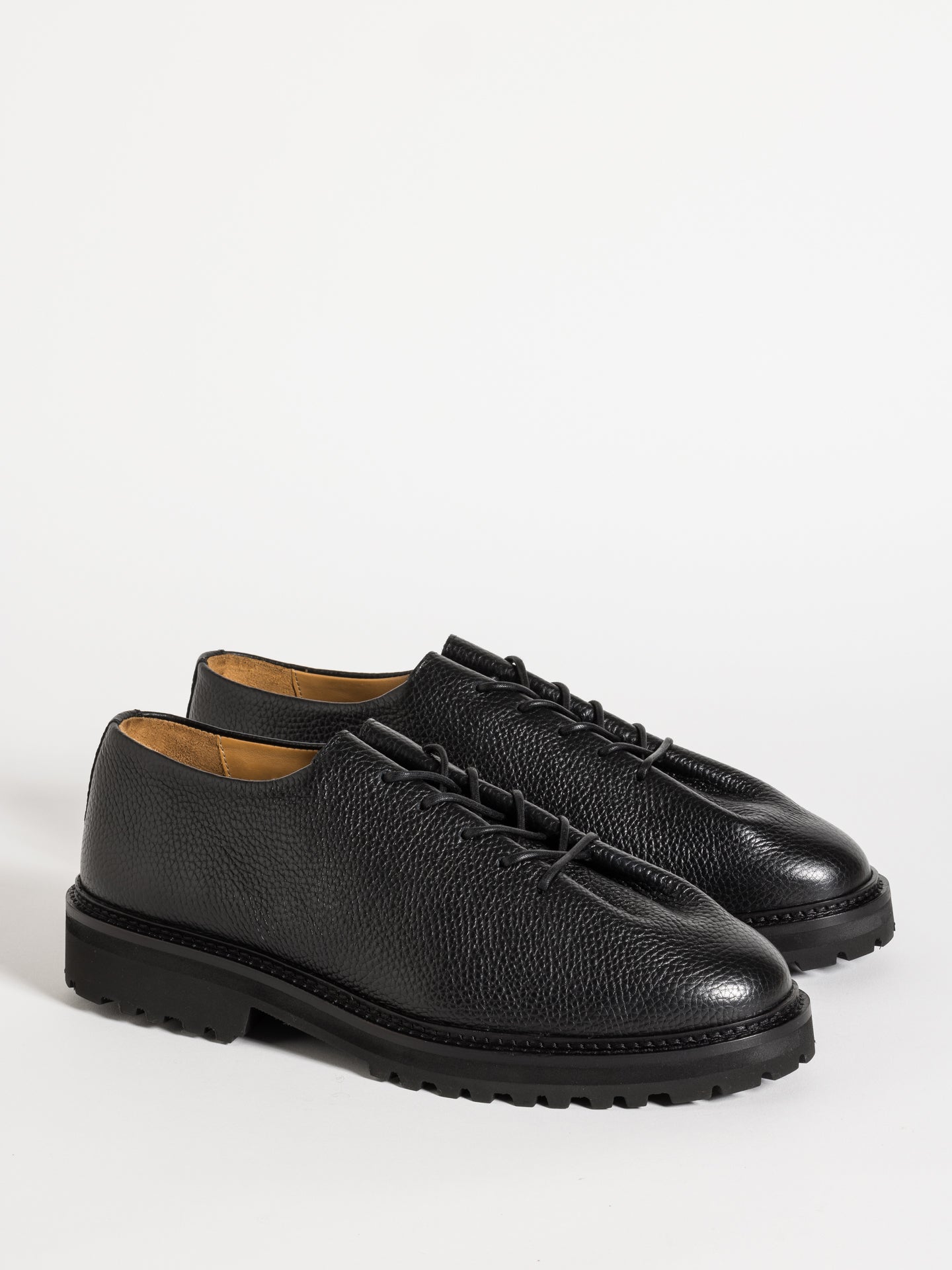 EDOUARD LUG GRAINED BLACK Jacques Solovire Paris EDOUARD LUG GRAINED BLACK Jacques Solovire Paris