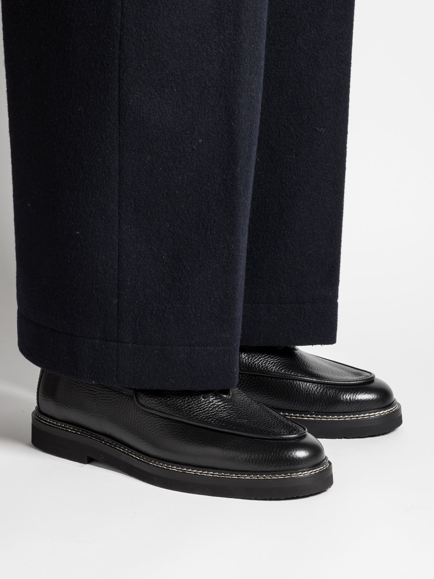 OLIVIER BLACK GRAINED – Jacques Solovière Paris