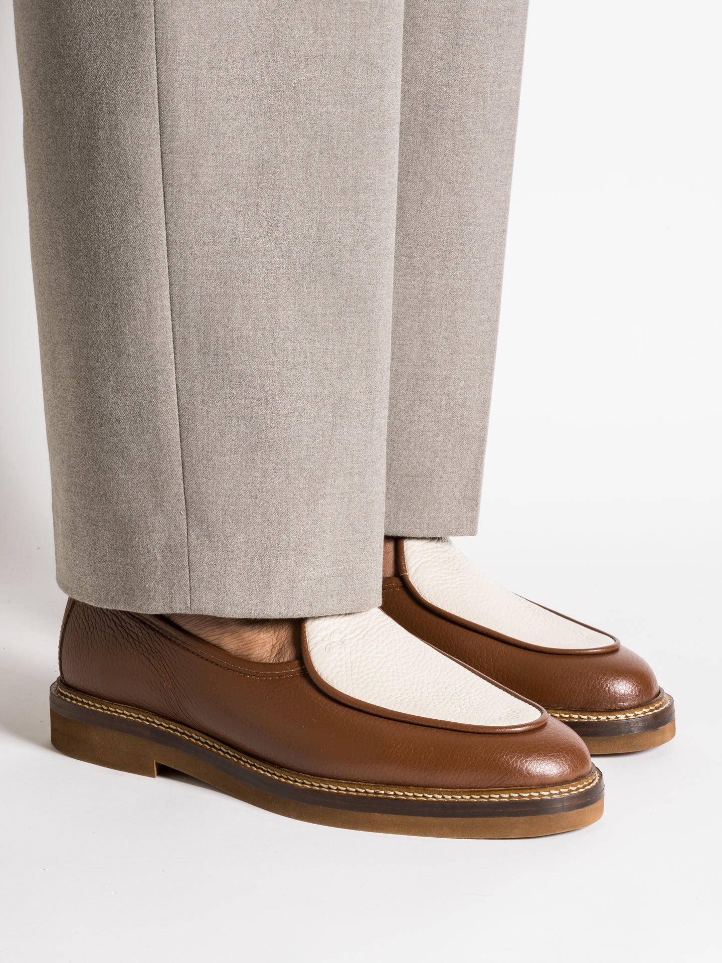 LEX GRAINED BROWN AND CREAM – Jacques Solovière Paris