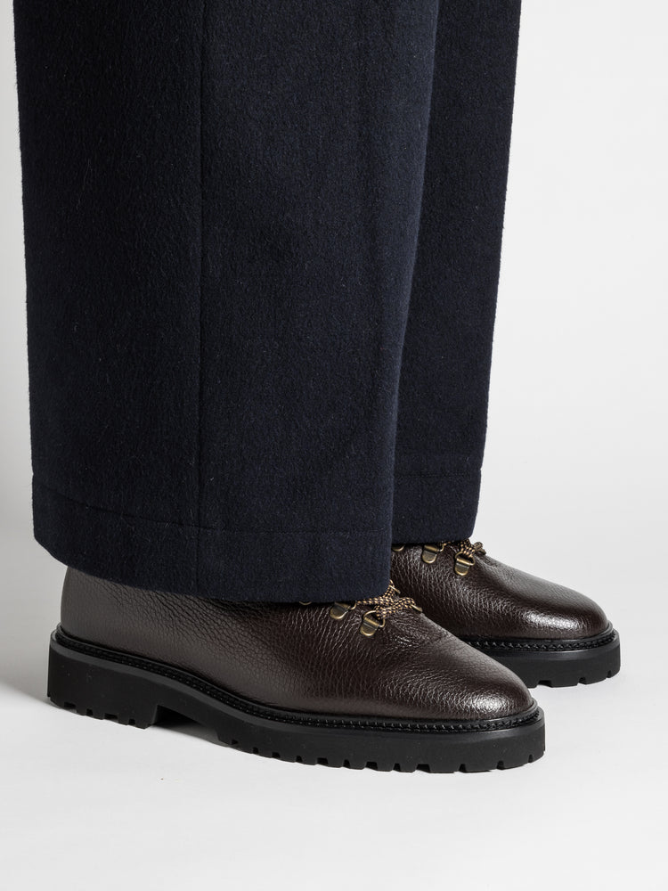 
                  
                    Load image into Gallery viewer, RASMUS LUG EBANO
                  
                