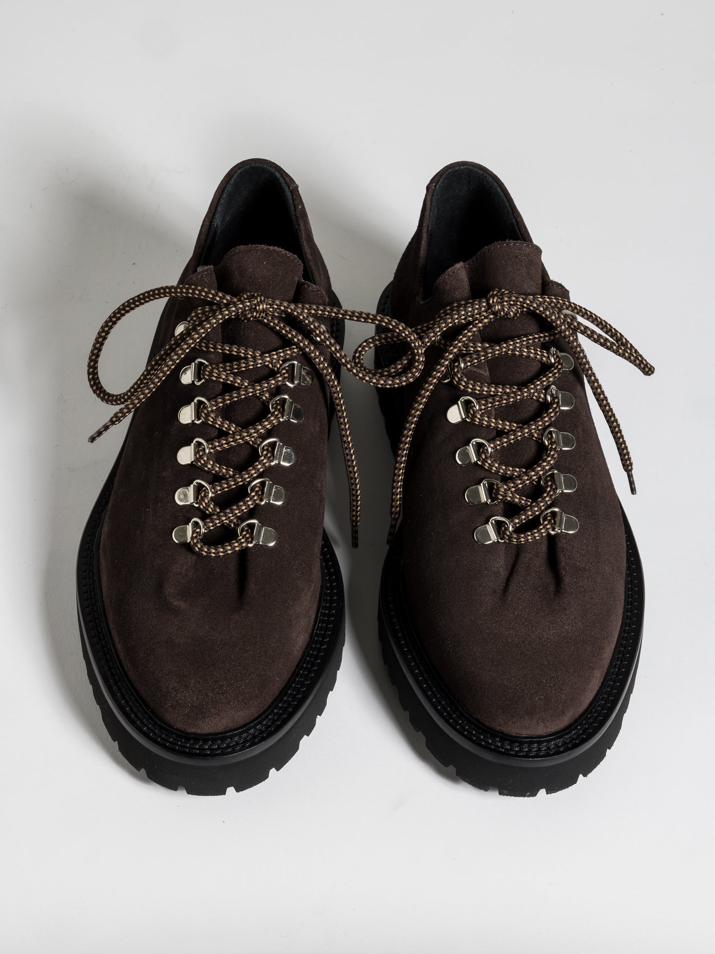 RASMUS BOLD SUEDE MOGANO – Jacques Solovière Paris