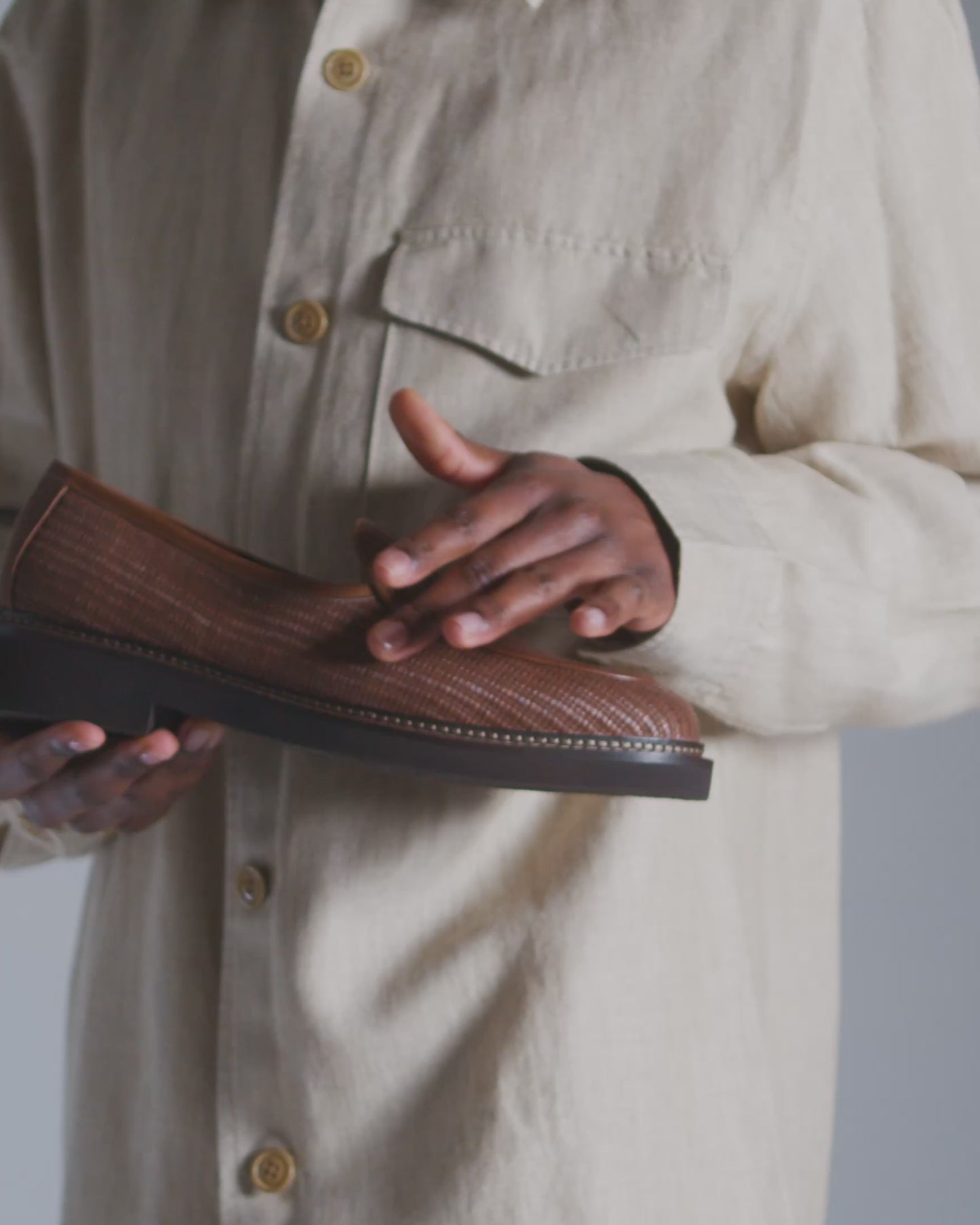 LEX RAFFIA DARK BROWN